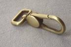 Karabinerhaken 20 mm Altmessing 175