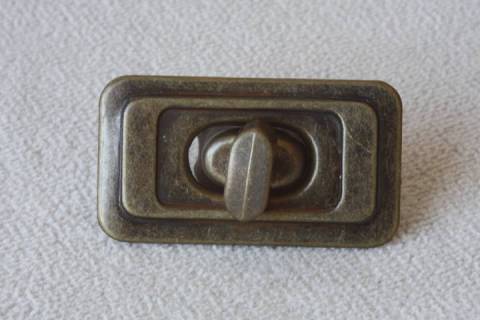 10 Drehverschl&uuml;sse - Wirbelschl&ouml;sser Altmessing 351