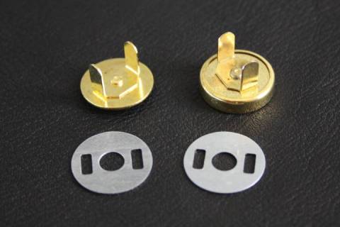 100 Magnetverschl&uuml;sse 18 mm Gold H4-169 - Bild: A1