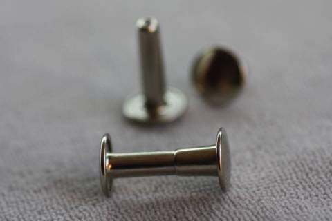 Doppelkopf - Hohlnieten 13/21 Nickel 364 - Bild: A5