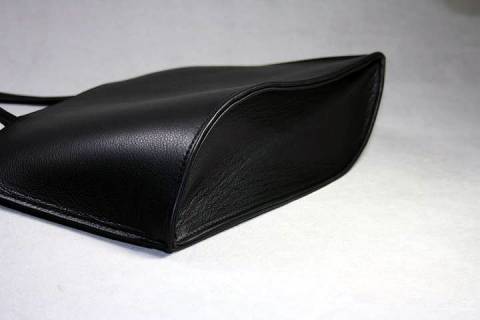 Wave / Medium Handbag - Olbrish b - Bild: A3