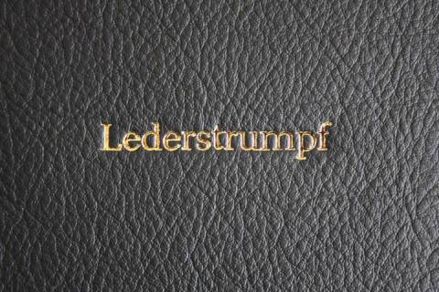 Schrift - Logo Pr&auml;gungen - Bild: A3