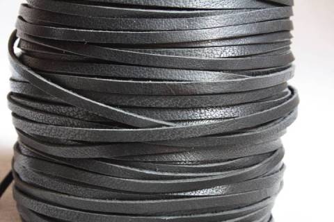 Flach - Lederband - Büffel 3 mm - Bild: Farbe-Schwarz_1