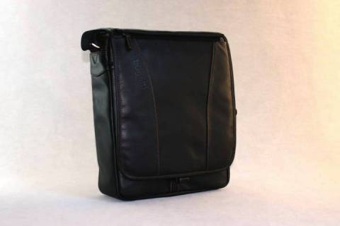 Bugatti - Hochformattaschen - Vollrindleder