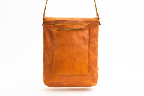 Maart 25 - Naturledertaschen - Bild: a3