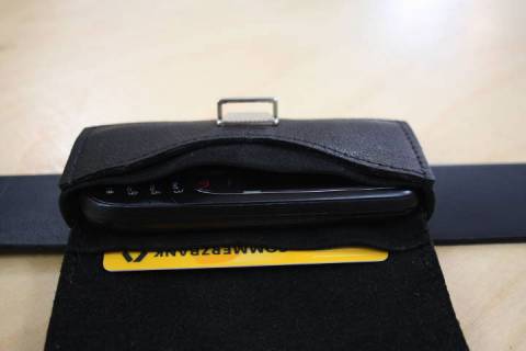 Handy - Leder - G&uuml;rteltaschen Naita - Bild: A2