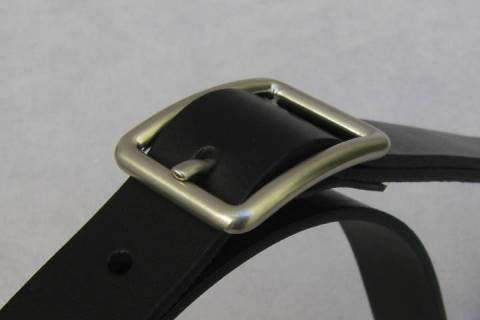 Dameng&uuml;rtel  - Leder 001 - Bild: A4