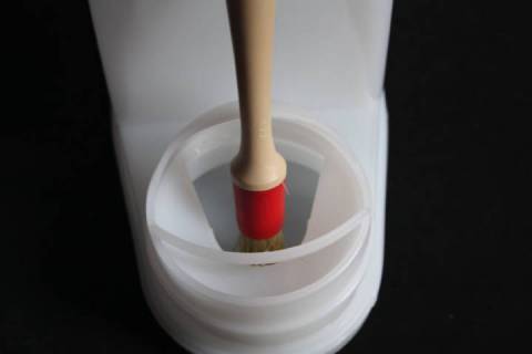 Kleber - Behälter mit Pinsel 900 ml - Bild: A4