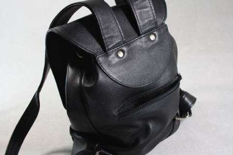 Lederrucksack nach Wunsch - Bild: A5