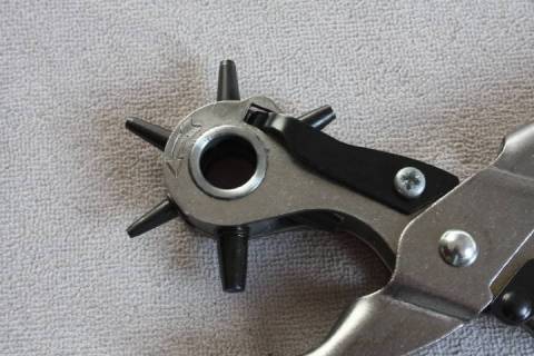 Lochzangen - leicht - 6 Gr&ouml;ssen - Bild: A1