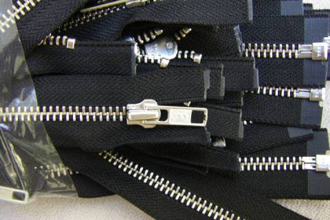 Reißverschluss - Metallreißverschlüße - Bild: A10
