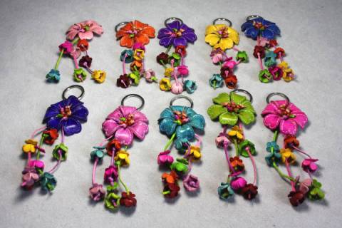 Mywalit Schlüsselanhänger mit Blumen - Bild: A5