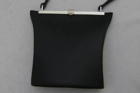 Olbrish b - Lederhandtaschen - Torso