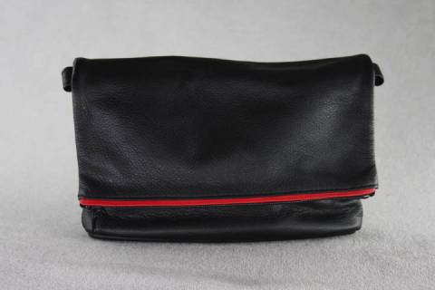 Olbrish b - Weichledertaschen - Chamaeleon Klein - Bild: Farbe-Apfel-403_1