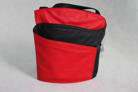 Serpentine kl. - Ledertasche von Olbrish b