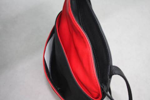 Serpentine kl. - Ledertasche von Olbrish b - Bild: A3