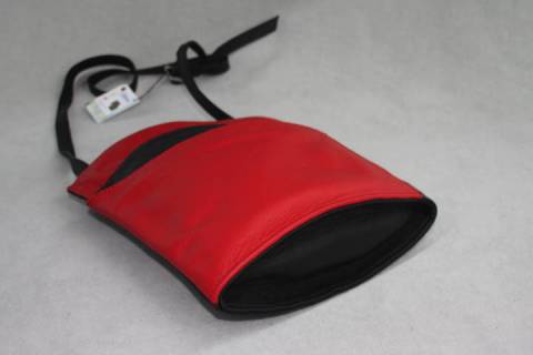 Serpentine kl. - Ledertasche von Olbrish b - Bild: A6