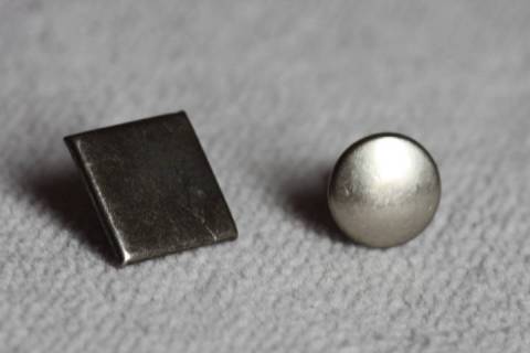 Ledernieten - Quadrathohlnieten - Zierelemente 213 - Bild: A4