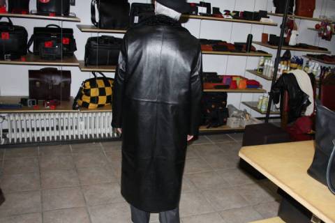 Lederm&auml;ntel Ma&szlig;anfertigungen - Bild: A2