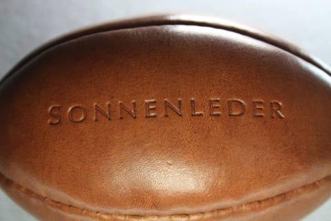 Sonnenleder Minirugbyball - Bild: A3