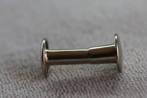 100 Doppelkopf - Hohlnieten 13/21 - 364 - Bild: A4