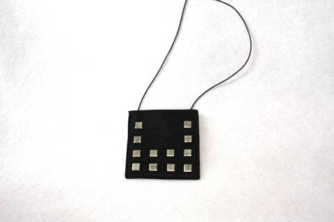 Sonderanfertigung Lederhandtaschen mit altsilber Nieten - Bild: a2