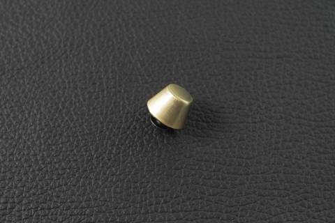 Taschenfuss - Kofferfuss Altmessing 070