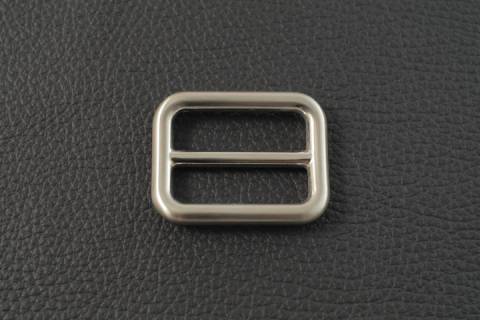 Dreisteg - Satiniert - 207/30mm